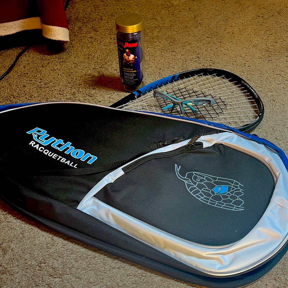 Python Racquetball Racquet, Carrying Bag, Set of Three purple rballs AND Eyewear